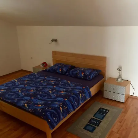 Apartmenthaus Novi*** * نوفي فينودولسكي
