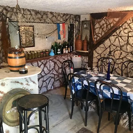 Apartmenthaus Novi*** Apartment