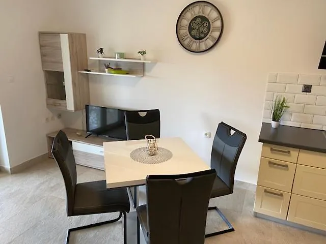 Apartmenthaus Novi*** 아파트 *