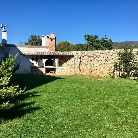 Apartmenthaus Novi*** *