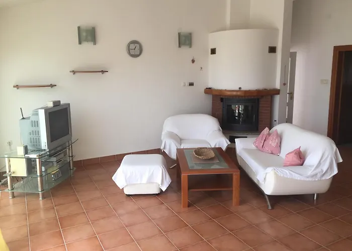 Apartamento Apartmenthaus Novi***